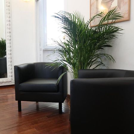 Maison Cloe Near The Spanish Steps 로마 외부 사진